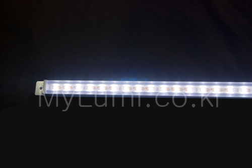Cool White 색상의 LED 바 (색온도 10,000 켈빈)-nterior item, 해수어수조, LED 색온도, Coral Reef, 방향성 조명등, pure white, 색온도 만켈빈, Raku Lumi LED Light Bar, 10000K, High lumens and no electric wire, LED바 옵션사양표, Lumi Stick - lumistick, 루미 M 스틱, Ligting pipe, 광파이프, Lumi LED Light